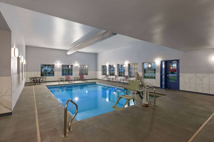 Pool 3 of 42