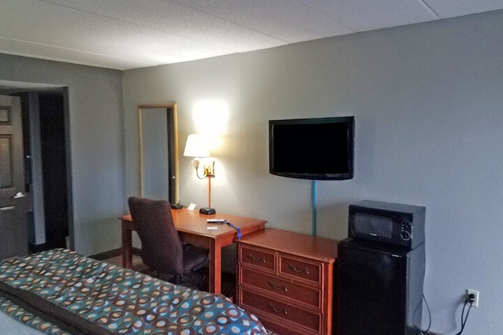 Room 20 of 29