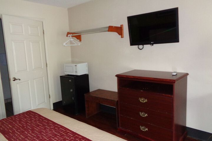 Room 38 of 44