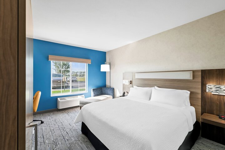 Holiday Inn Express Hotel & Suites Council Bluffs - Convention Center by IHG