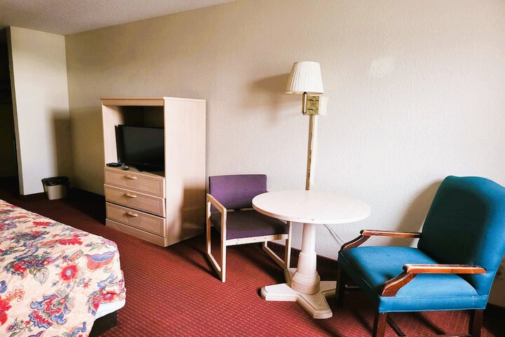 Room 35 of 57