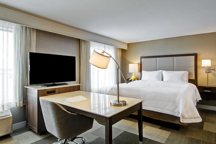 Room 21 of 37