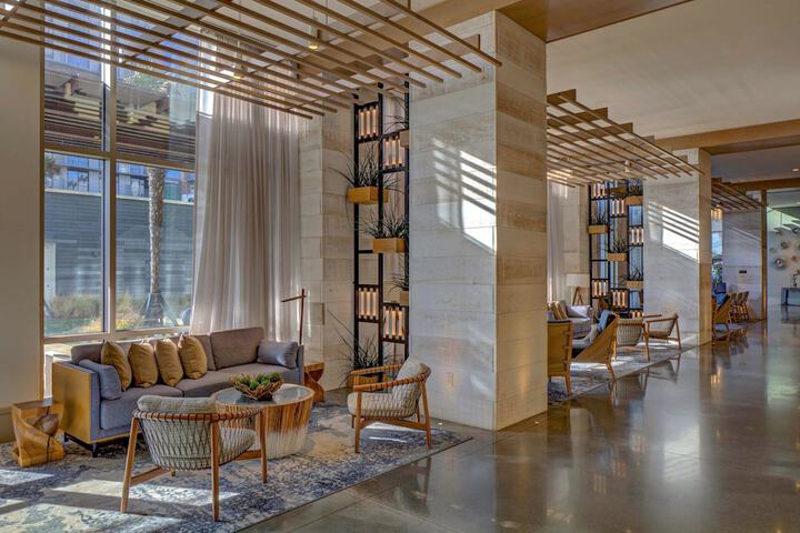 Hotel Interior 28 of 118