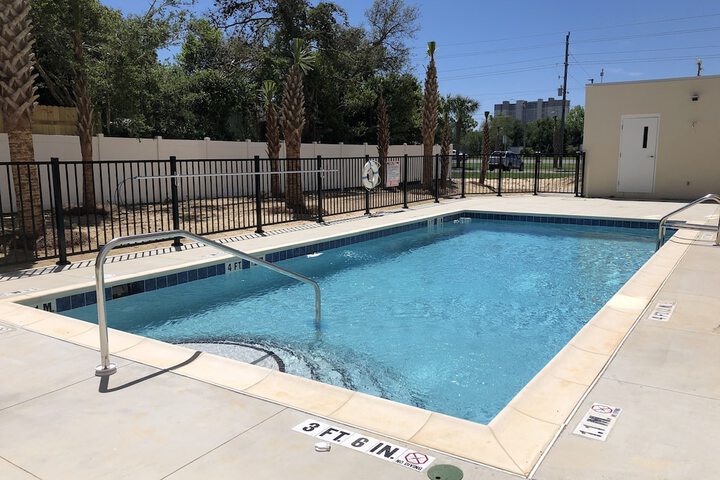Pool 7 of 74