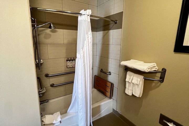 Room 35 of 52