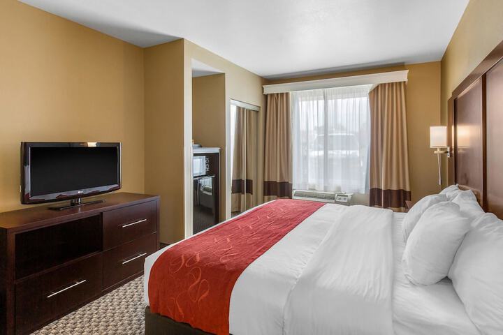 Room 14 of 37