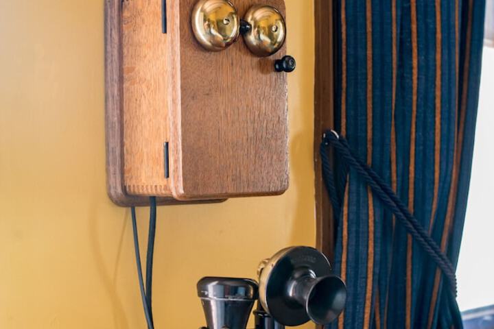 Room 16 of 50