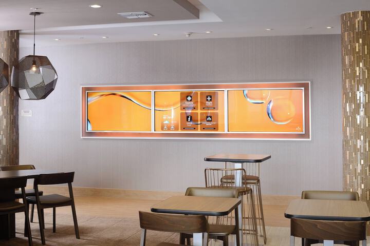 Hotel Interior 8 of 23