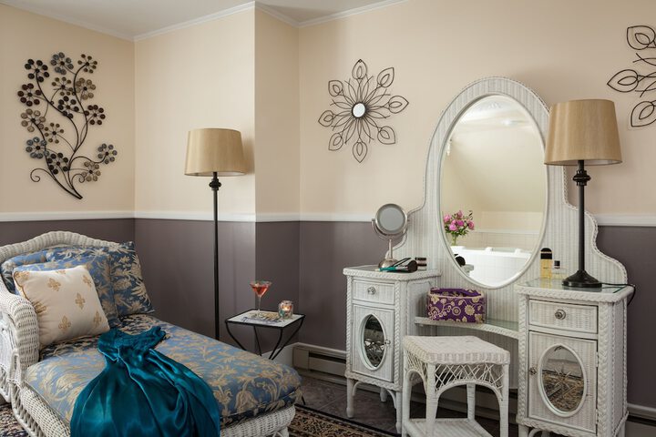 Room 14 of 24