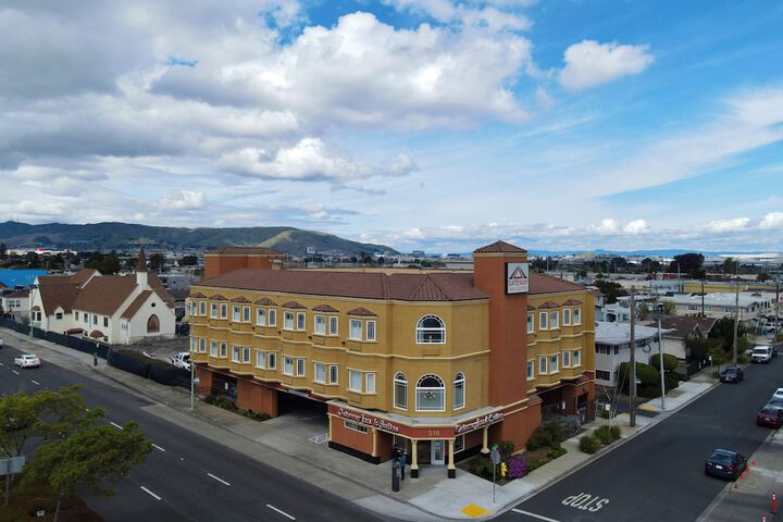 Gateway Inn & Suites San Francisco SFO Airport