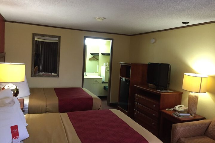 Econo Lodge Norwalk