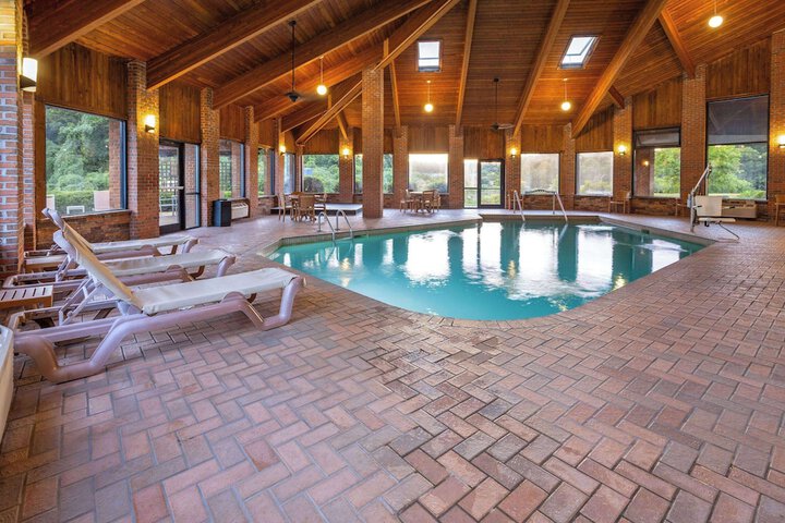 Pool 6 of 27