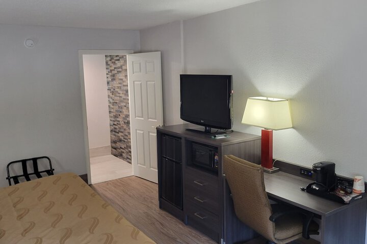 Quality Inn Forsyth near GA Public Safety Training Center