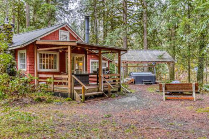 The Cedars Cabin