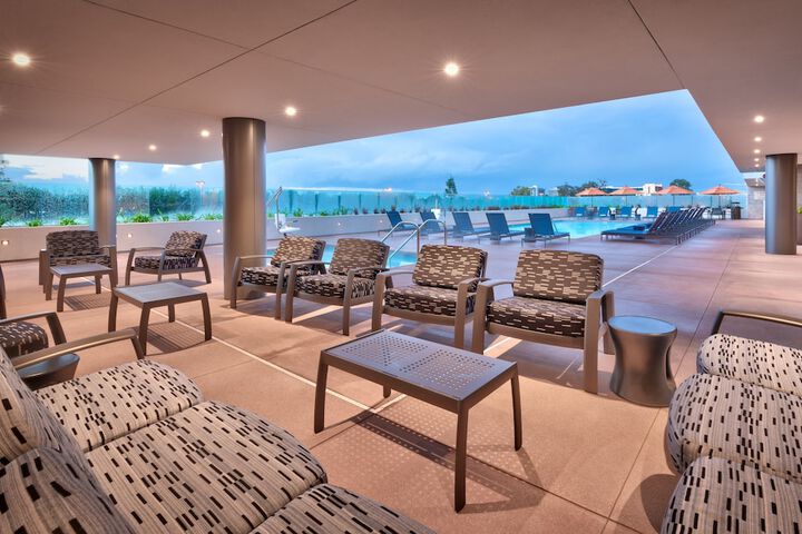Terrace/Patio 38 of 40
