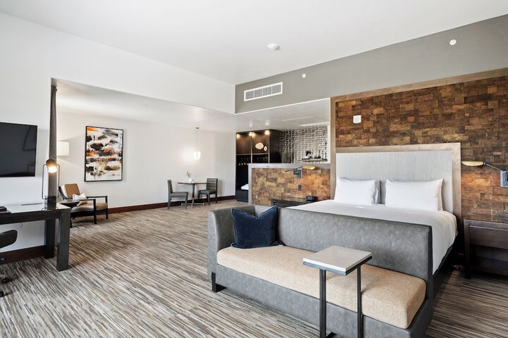 Flying Horse Resort & Club