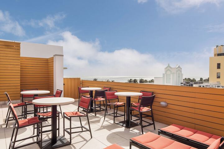 Terrace/Patio 67 of 71