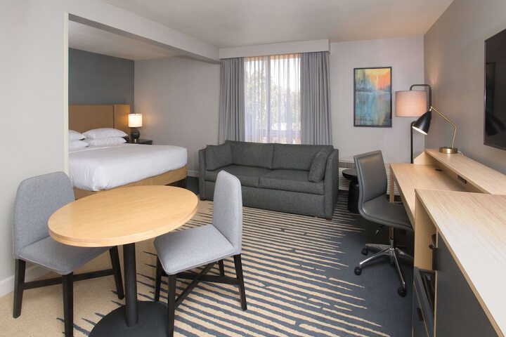 Room 26 of 59