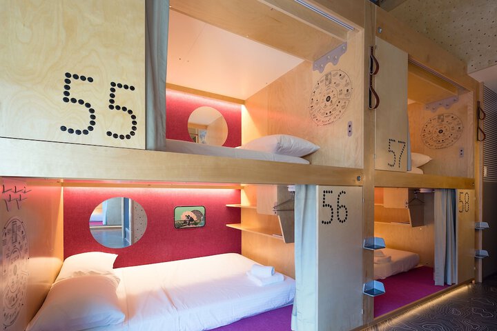 Room 15 of 65