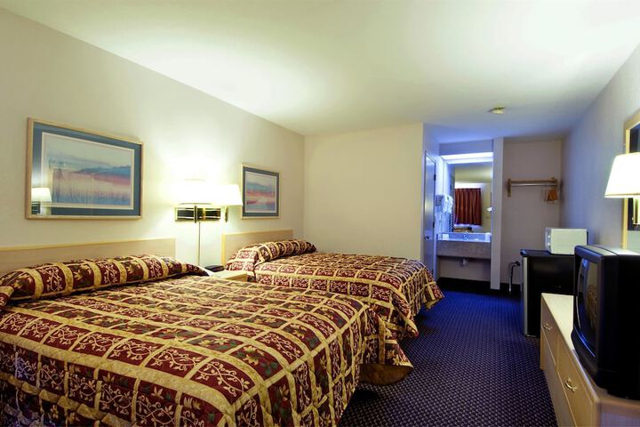 Room 18 of 31