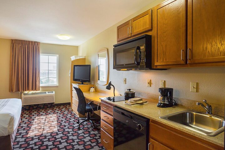 Room 17 of 22