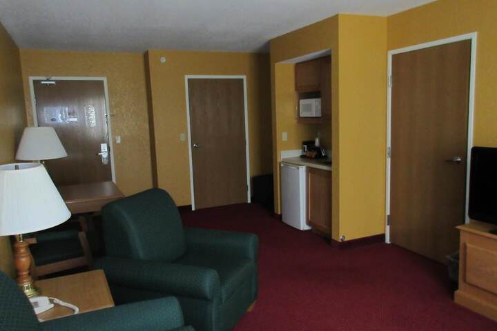 Room 19 of 36