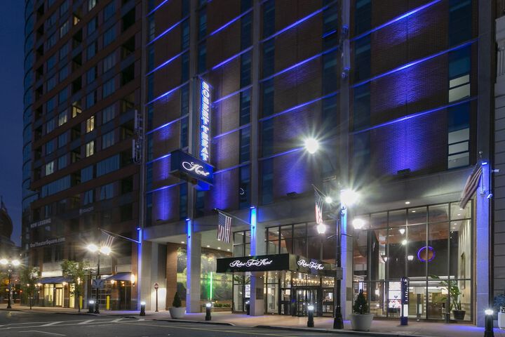 Robert Treat Hotel