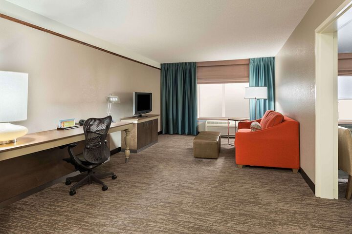 Room 36 of 49