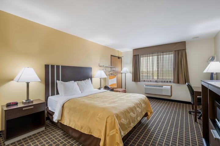 Quality Inn Edgerton - Lake Koshkonong