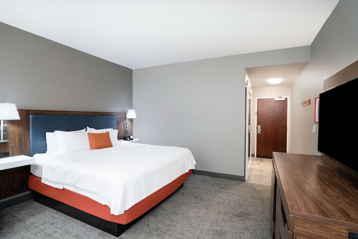 Hampton Inn Suites Opelika I85 Auburn Area