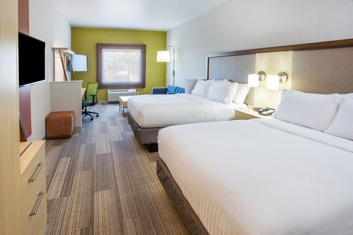 Room 21 of 39