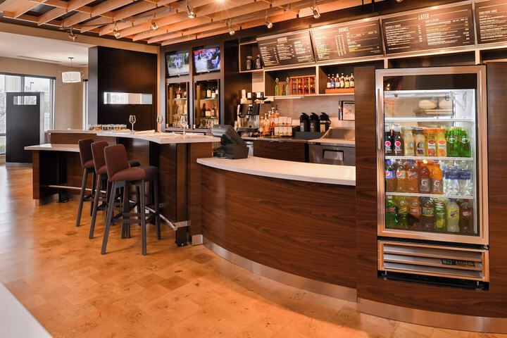 Courtyard by Marriott Toledo North