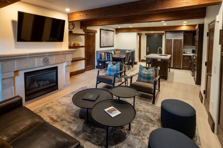 The Chateaux Deer Valley