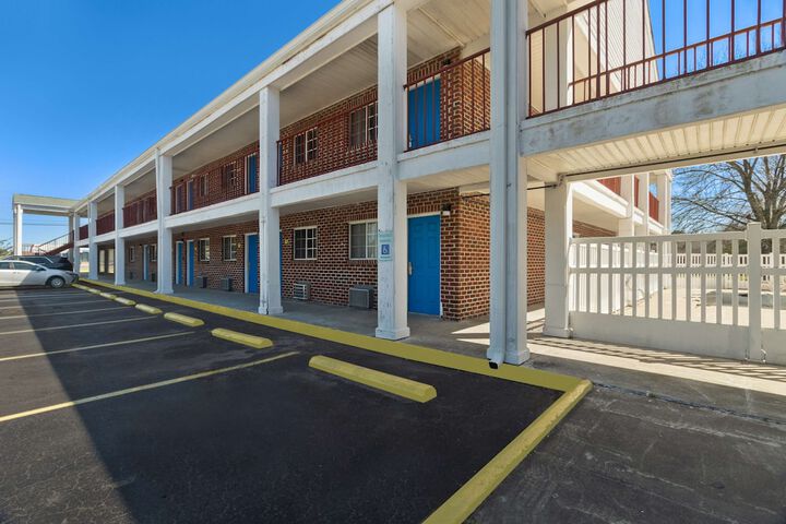 Hotel 5 of 32