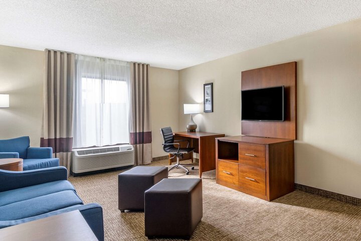 Room 18 of 42