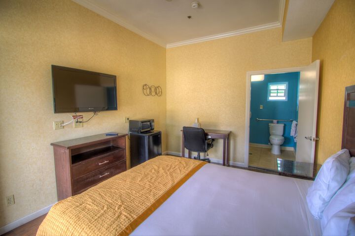 Room 35 of 49