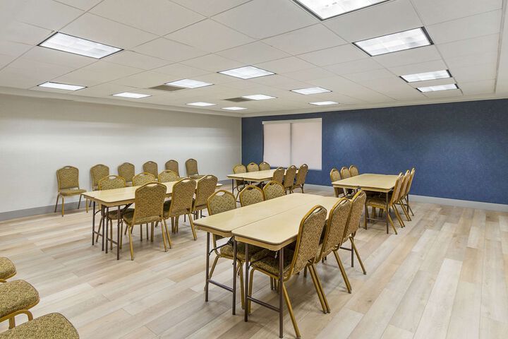 Comfort Inn Near Six Flags St. Louis