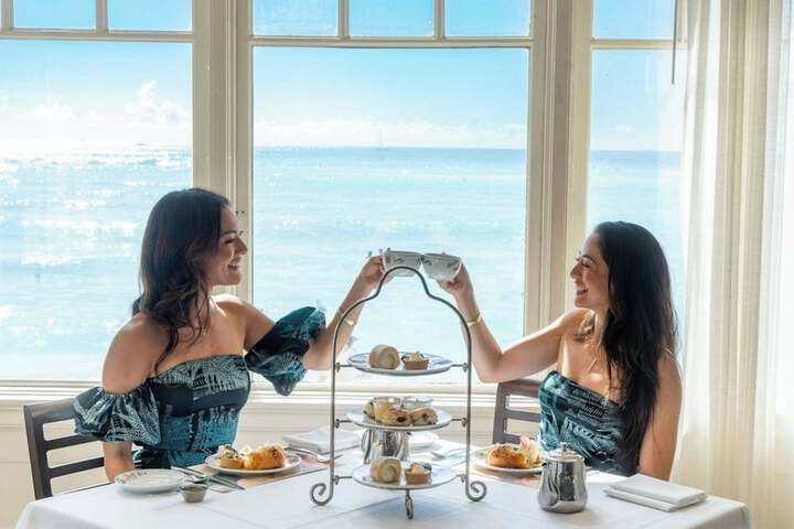 Moana Surfrider a Westin Resort & Spa, Waikiki Beach