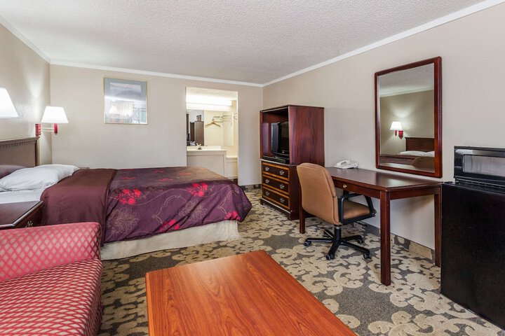 Room 3 of 14