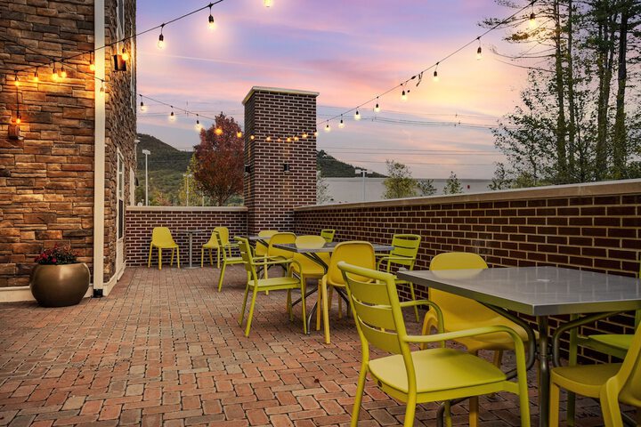 Home2 Suites by Hilton North Conway