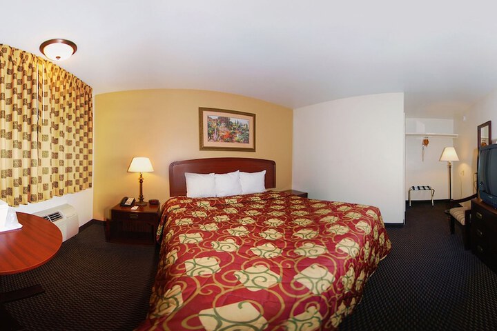 Room 40 of 63