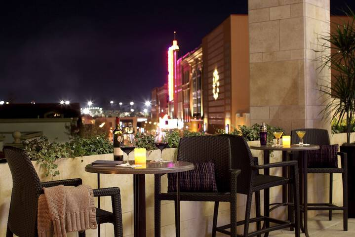 Terrace/Patio 33 of 34