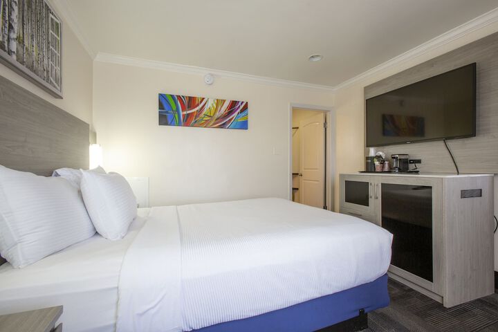 Room 25 of 75