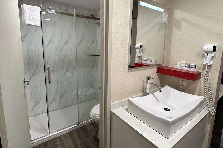 Baymont by Wyndham Medicine Hat