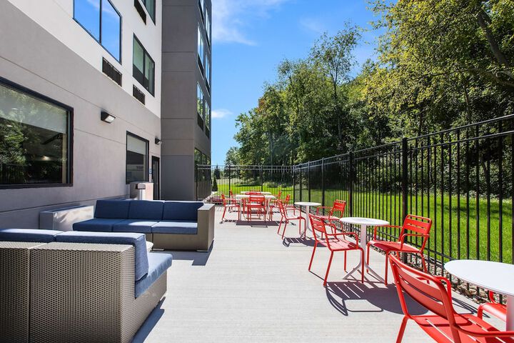 Terrace/Patio 29 of 30