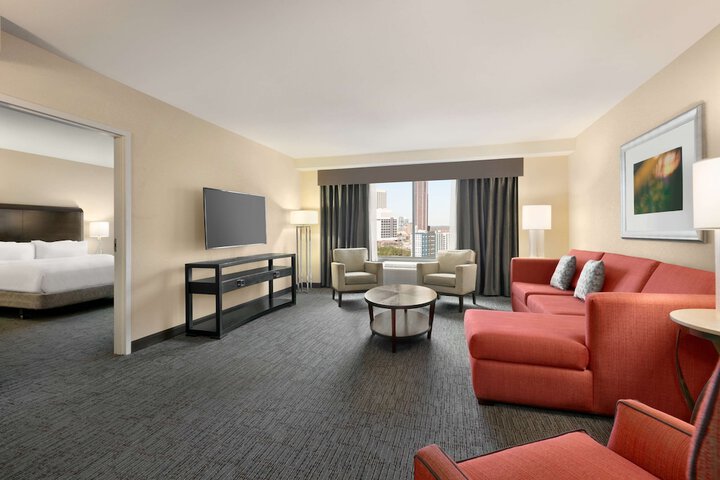 Room 41 of 68