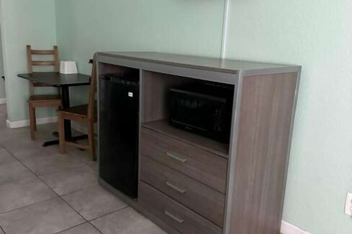 Room 55 of 61