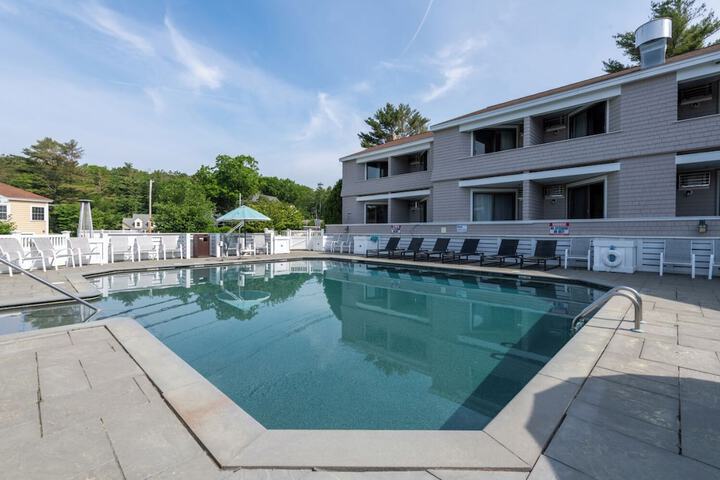 The Meadowmere Resort