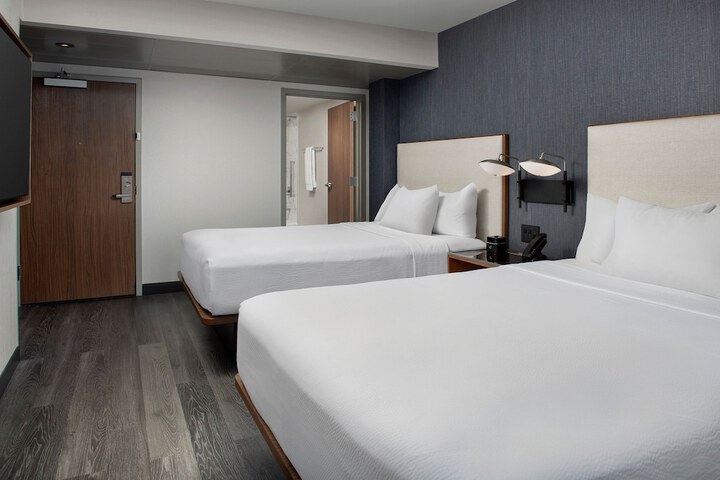 Room 42 of 57