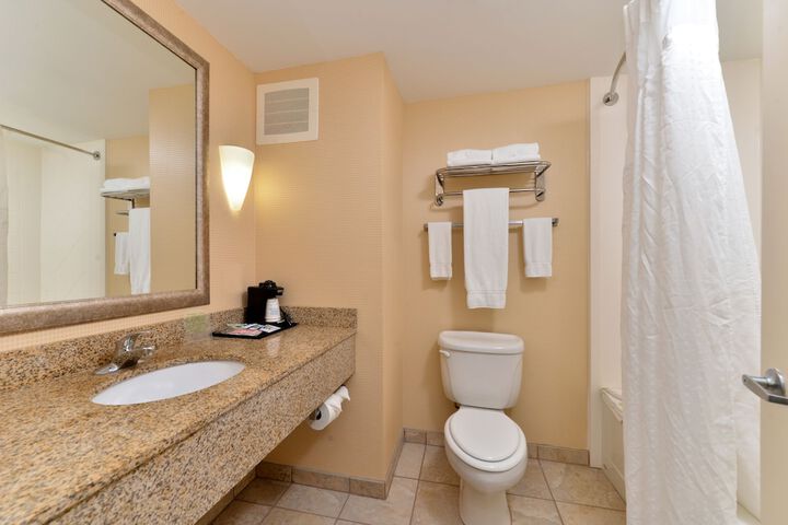 Room 15 of 41